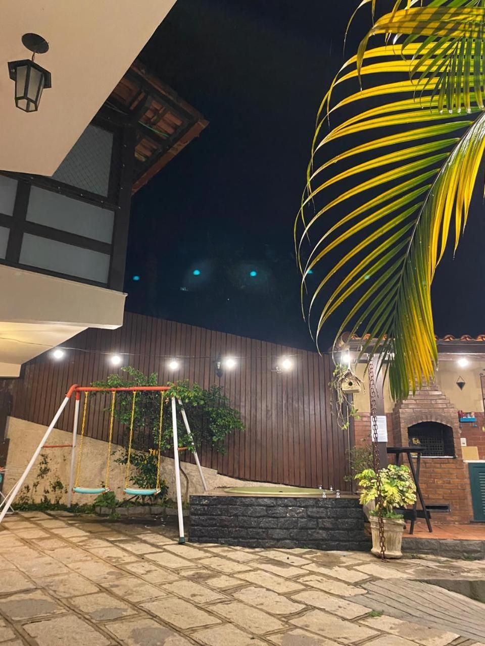 Aconchego De Itaipava - Casa De 3 Quartos, Equipada, Area Kids, Jacuzzi, Pet Friendly, Churrasqueira, Em Meio A Natureza E Proximo Ao Centro Do Bairro เปโตรโปลิส ภายนอก รูปภาพ