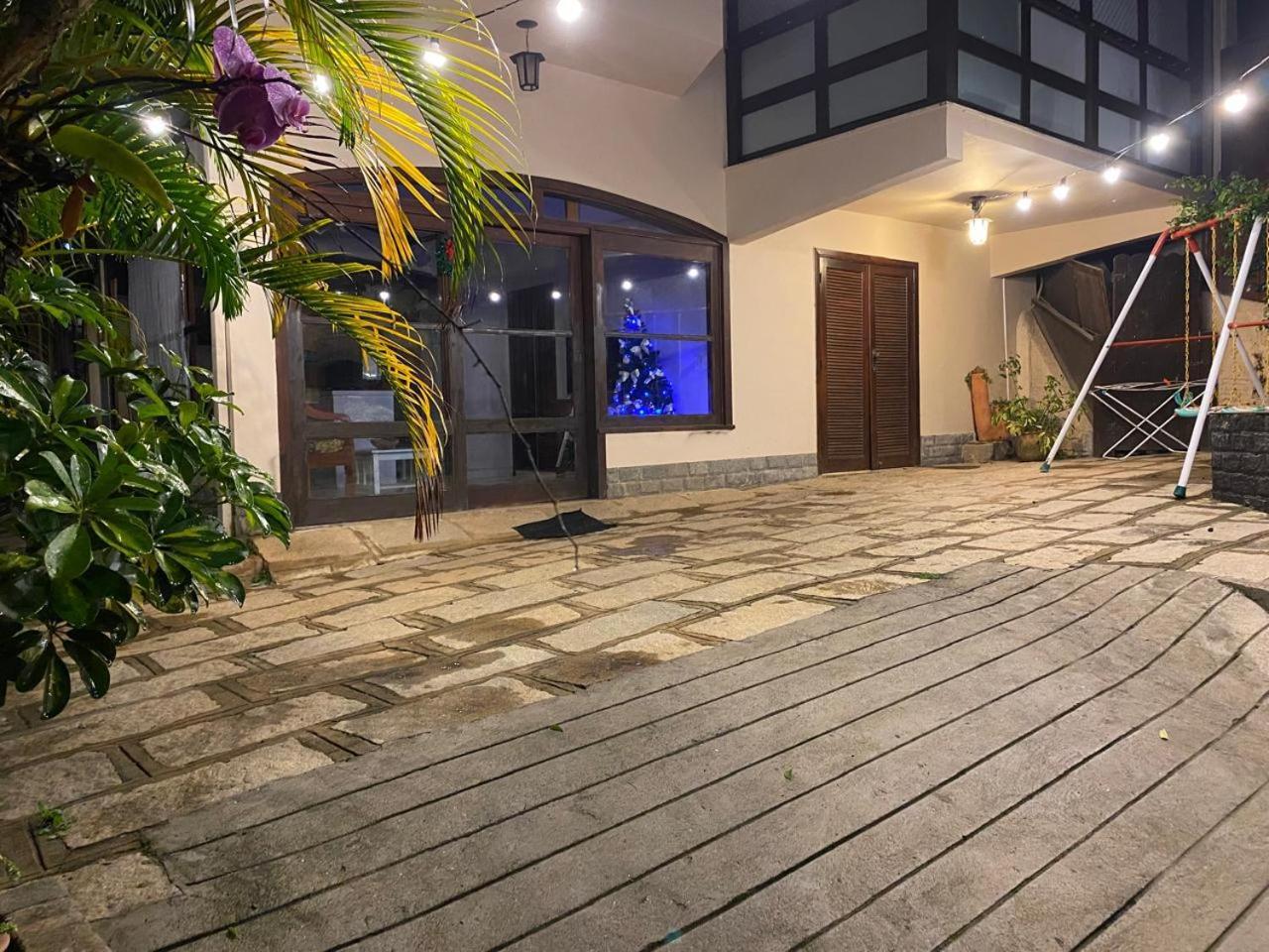 Aconchego De Itaipava - Casa De 3 Quartos, Equipada, Area Kids, Jacuzzi, Pet Friendly, Churrasqueira, Em Meio A Natureza E Proximo Ao Centro Do Bairro เปโตรโปลิส ภายนอก รูปภาพ