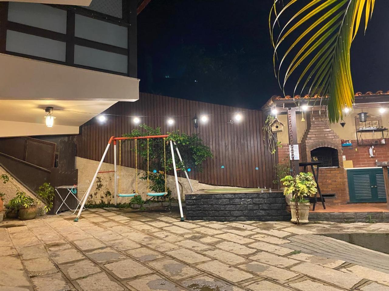 Aconchego De Itaipava - Casa De 3 Quartos, Equipada, Area Kids, Jacuzzi, Pet Friendly, Churrasqueira, Em Meio A Natureza E Proximo Ao Centro Do Bairro เปโตรโปลิส ภายนอก รูปภาพ